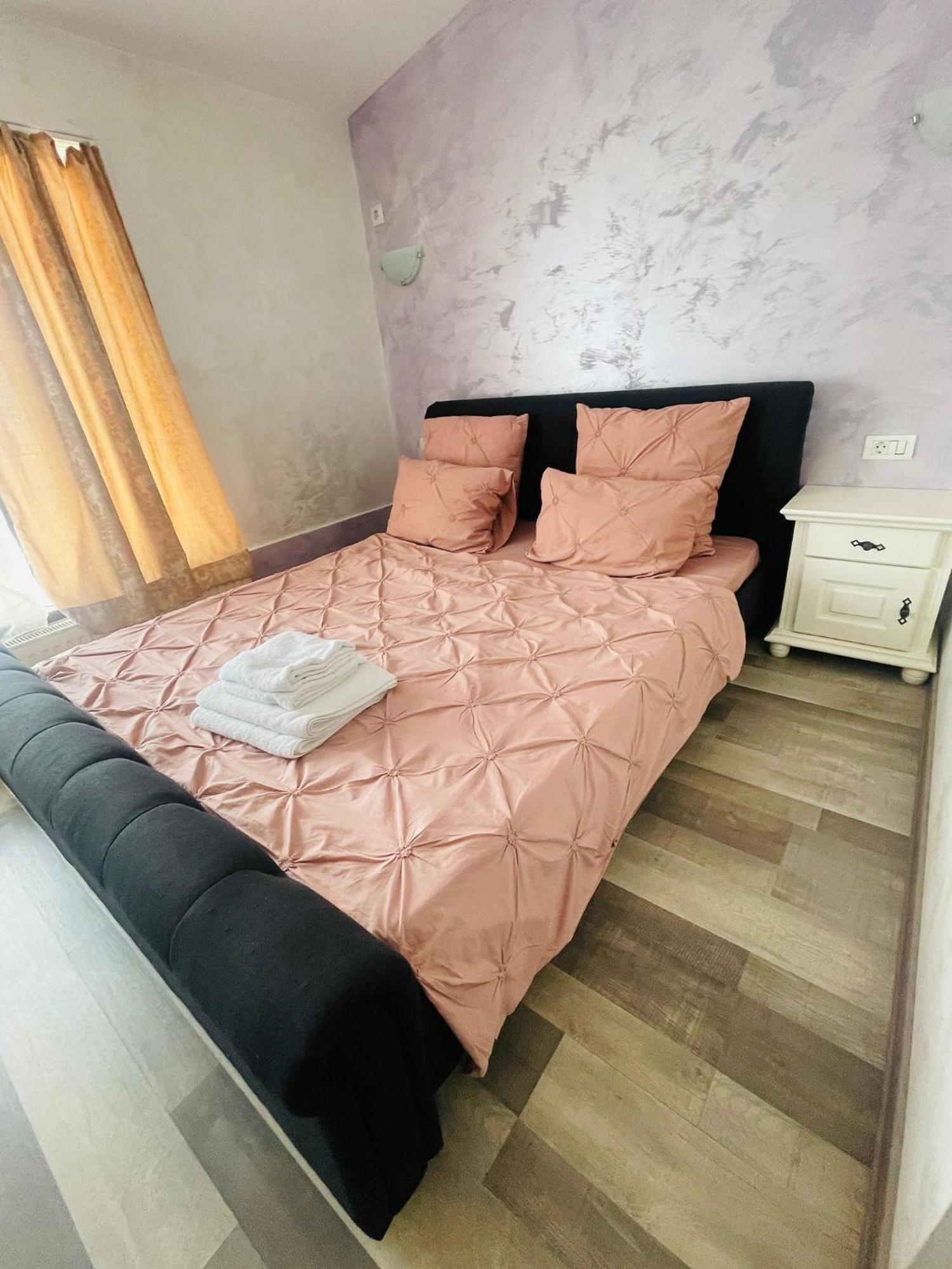 Urban Suites 이아시 외부 사진